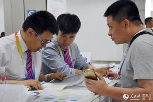 志愿者成中俄博览会靓丽风景线 信息咨询服务温暖人心